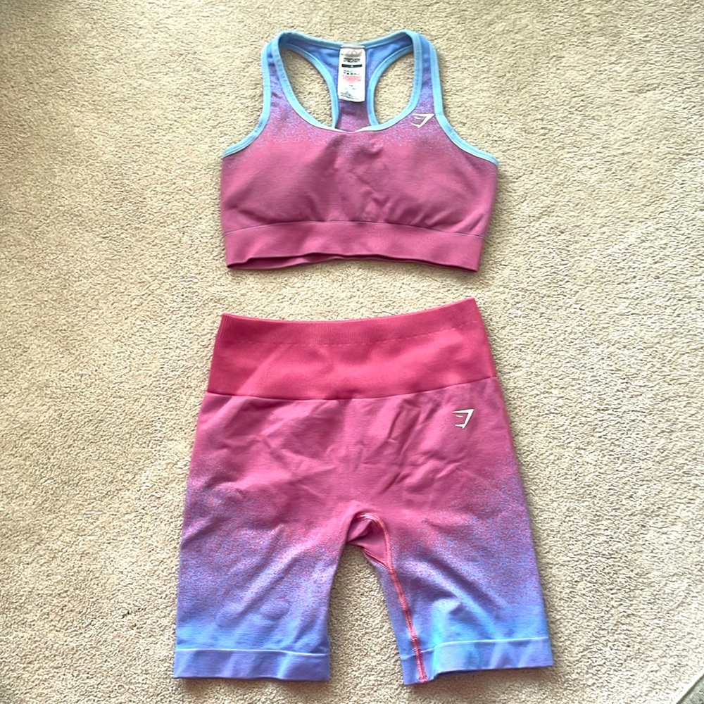 Gymshark Ombre Shorts Bra Set Small Pink Blue